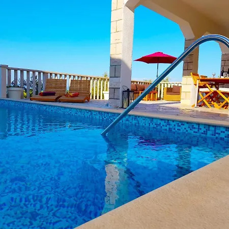 Villa Dream 1st Row To The Sea Prigradica