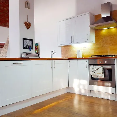 Dream 1st Row To The Sea