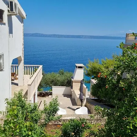 Dream 1st Row To The Sea