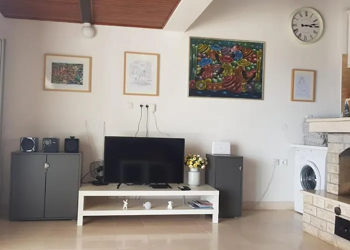 فيلة Dream 1st Row To The Sea *